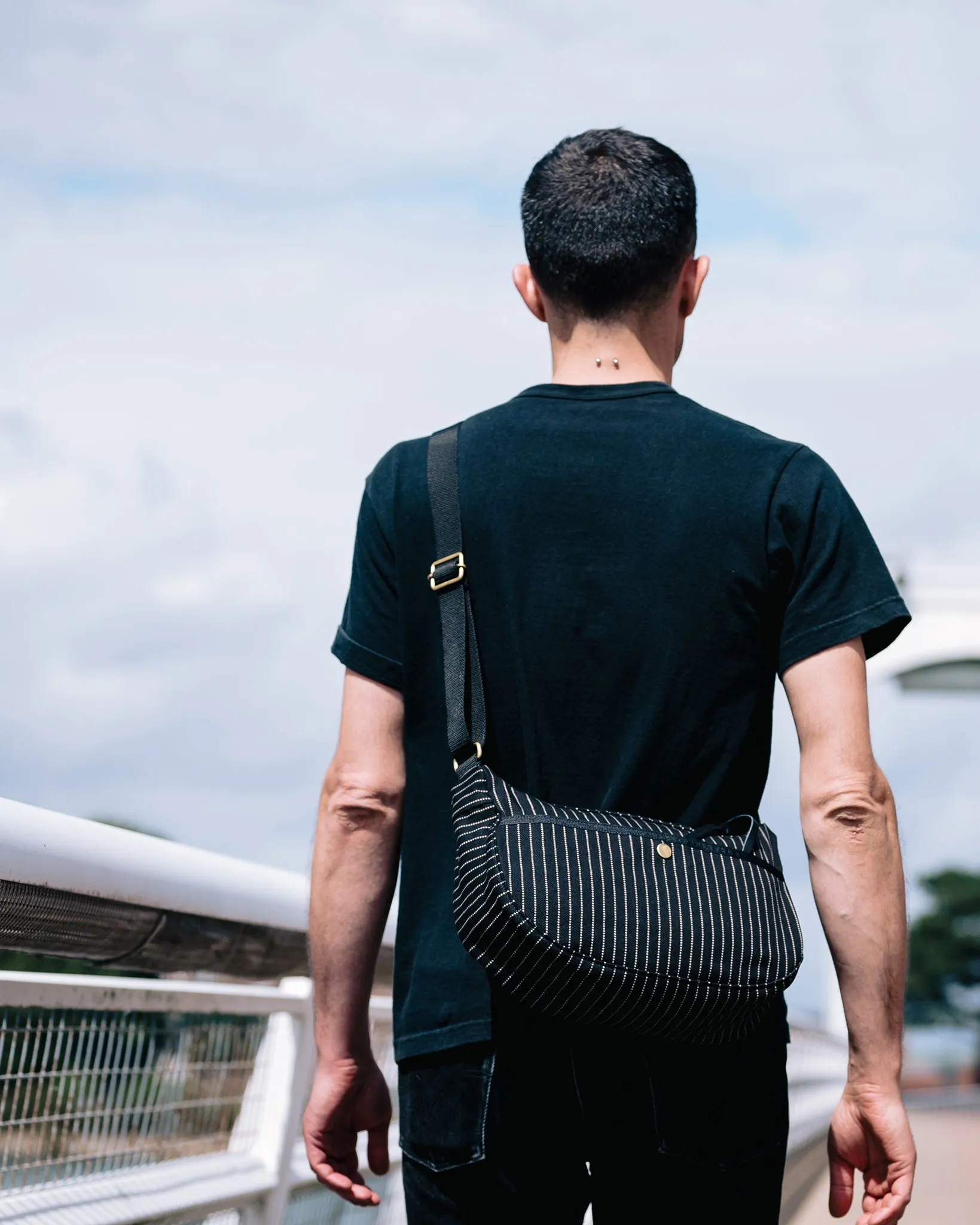 12oz Wabash Small Shoulder Bag - Black
