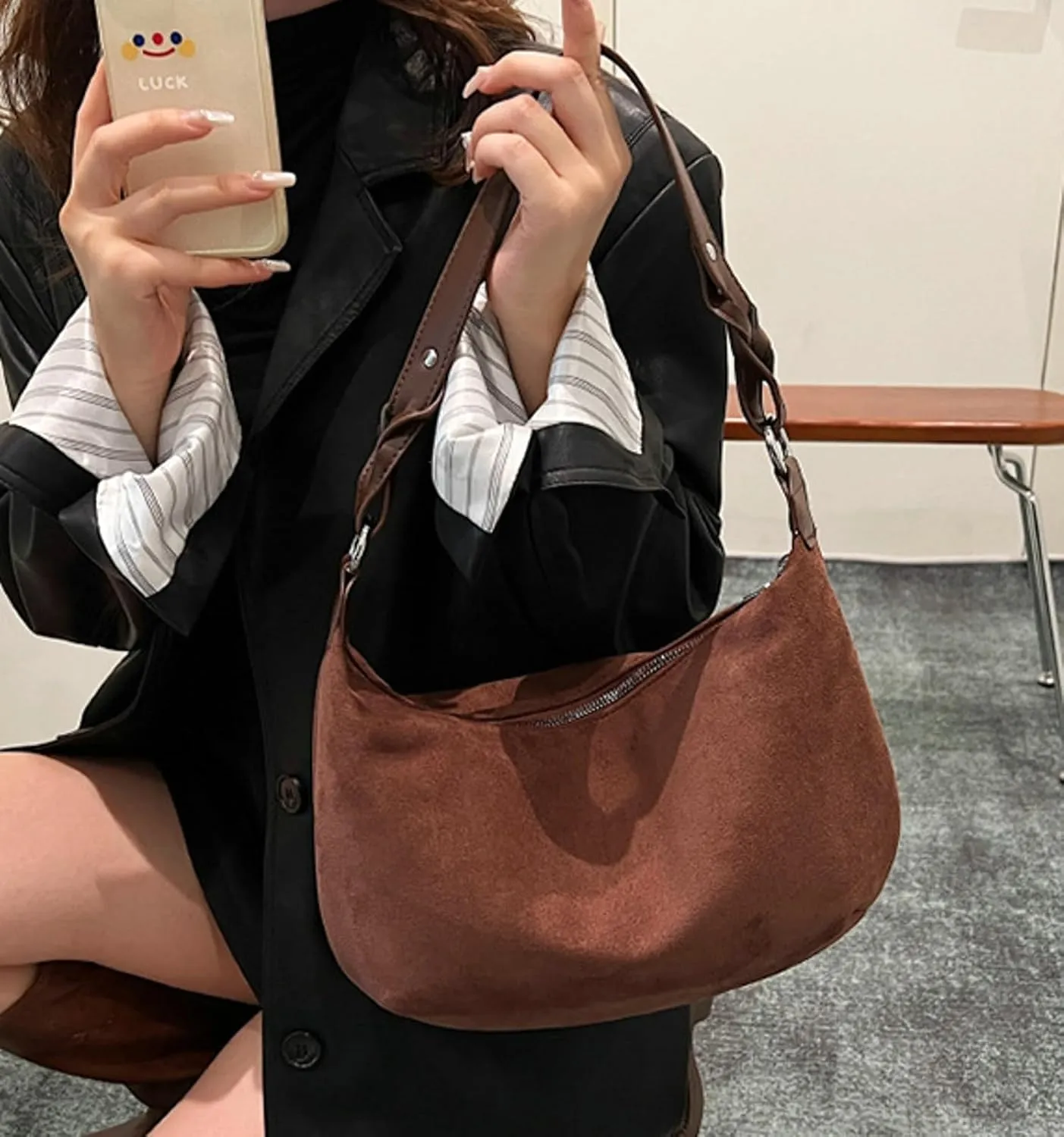 2025 Autumn Winter Vintage Suede Crossbody Bag Women Retro Fashion Saddle Bag Soft Suede Texture PU Strap