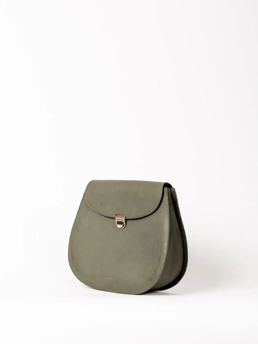 Aril Tote