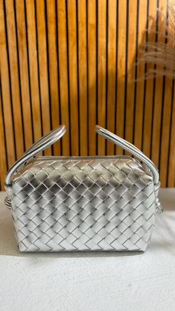 Artisan Weave™ – The Art of Texture