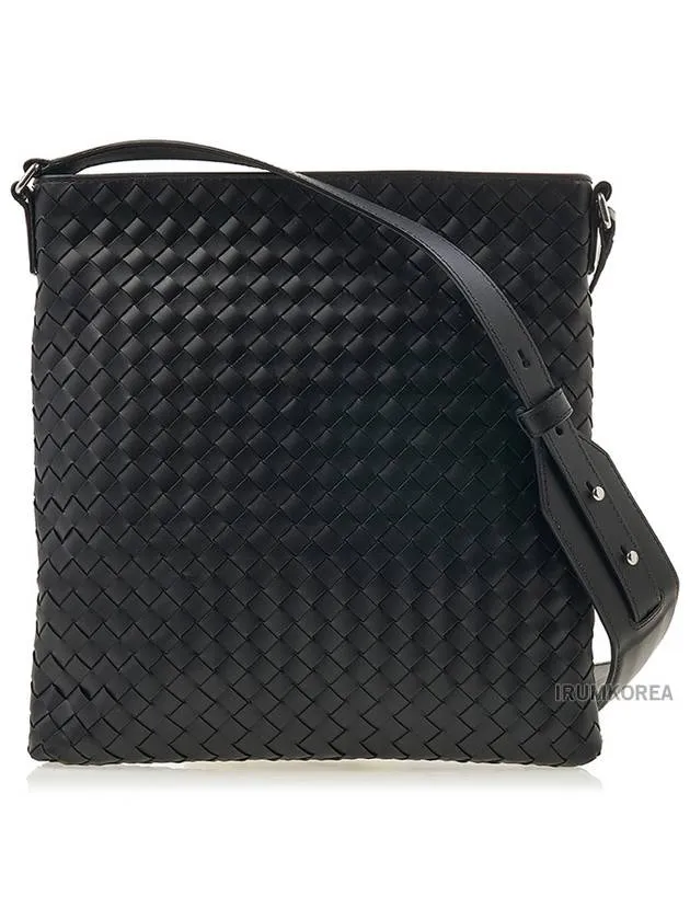 Bottega Veneta Intreciato Medium Cross Bag Black