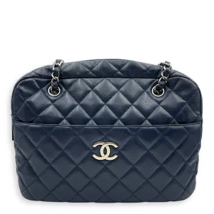 Cc Quilted Camera Bag 30x22x9cm Navy Blue Shoulder Bag in Caviar Leather, Silver hardware
