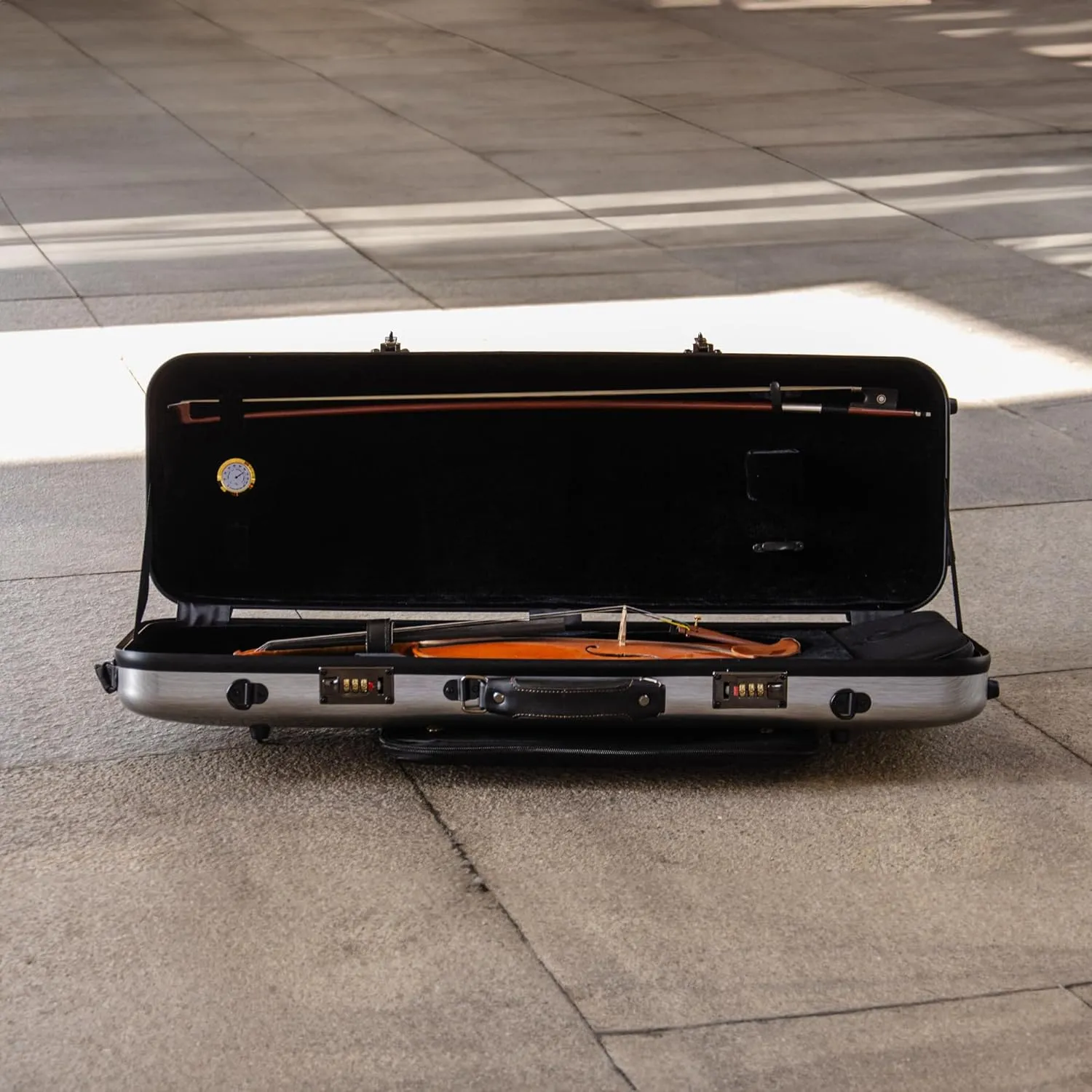 Christina violin case 4/4 Full Size Violin case High-Strength Carbon Fiber Rectangular Violin Music Bag With Combination Lock and Extra Bag Gray Violin Hard Case (VB-Square-SilveryGray spot)