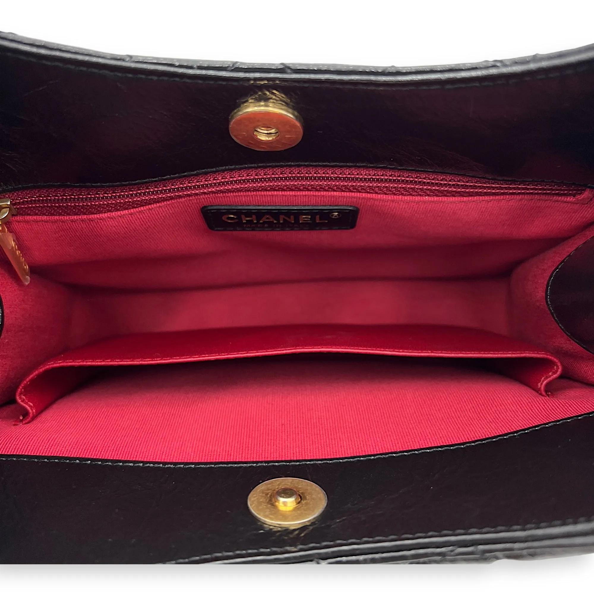 Crinkled Bag in Calfskin, Black Hobo Gold hardware Shoulder Seasonal sale Most-wanted