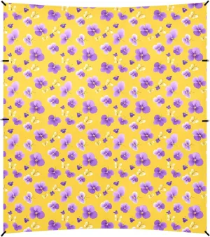 Cute Violet Yellow Purple Foldable Beach Tent UPF50 Lightweight Sun Shelter with Sandbags and Shovel for Family Travel