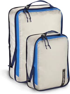 Eagle Creek Pack-It Isolate Compression Packing Cubes for Travel Set S/M - 2 Lightweight, Water-Resistant Suitcase Organizer Bags with Compression Zip, Az Blue/Grey