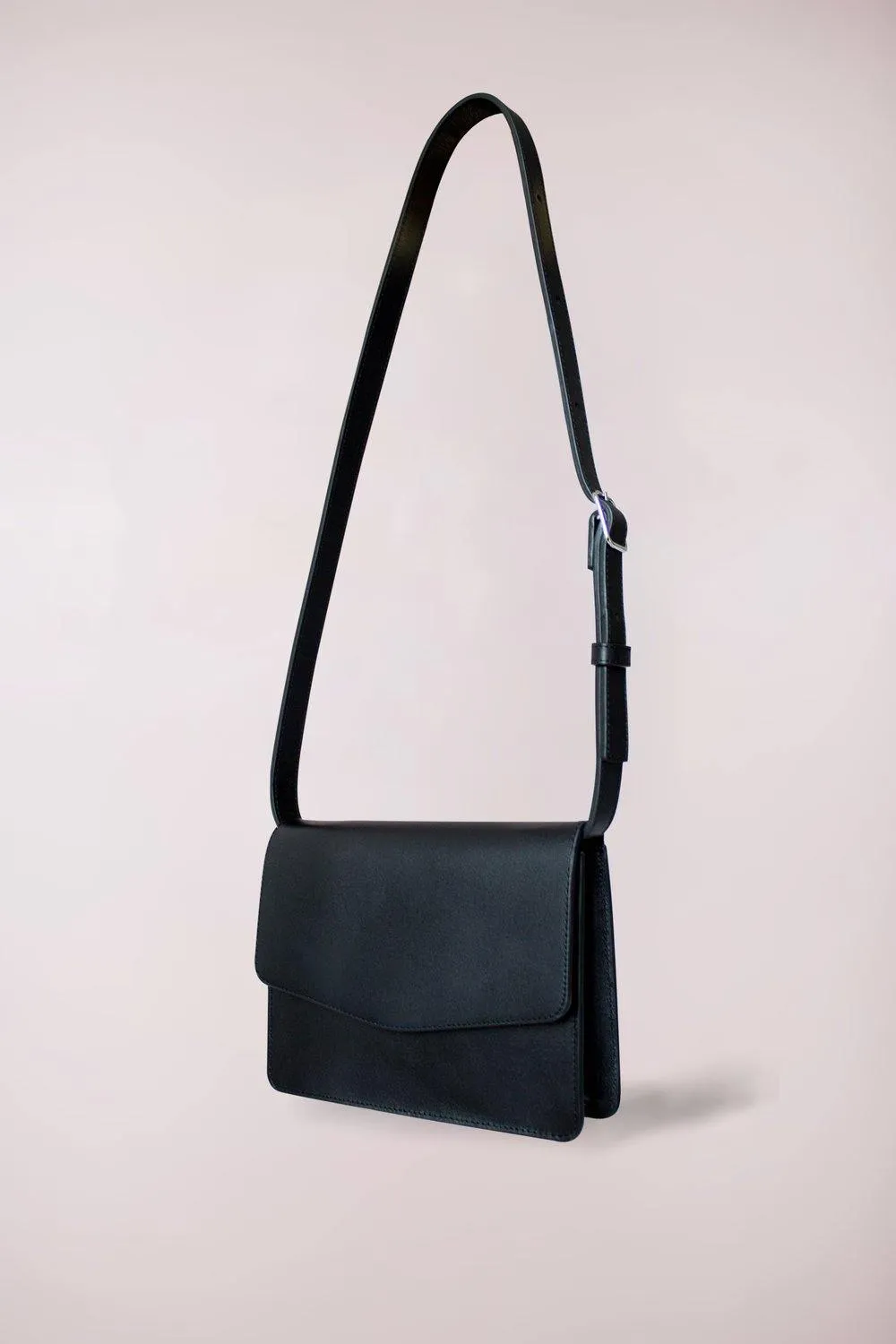 FANNY PACK AND BAG BLACK
