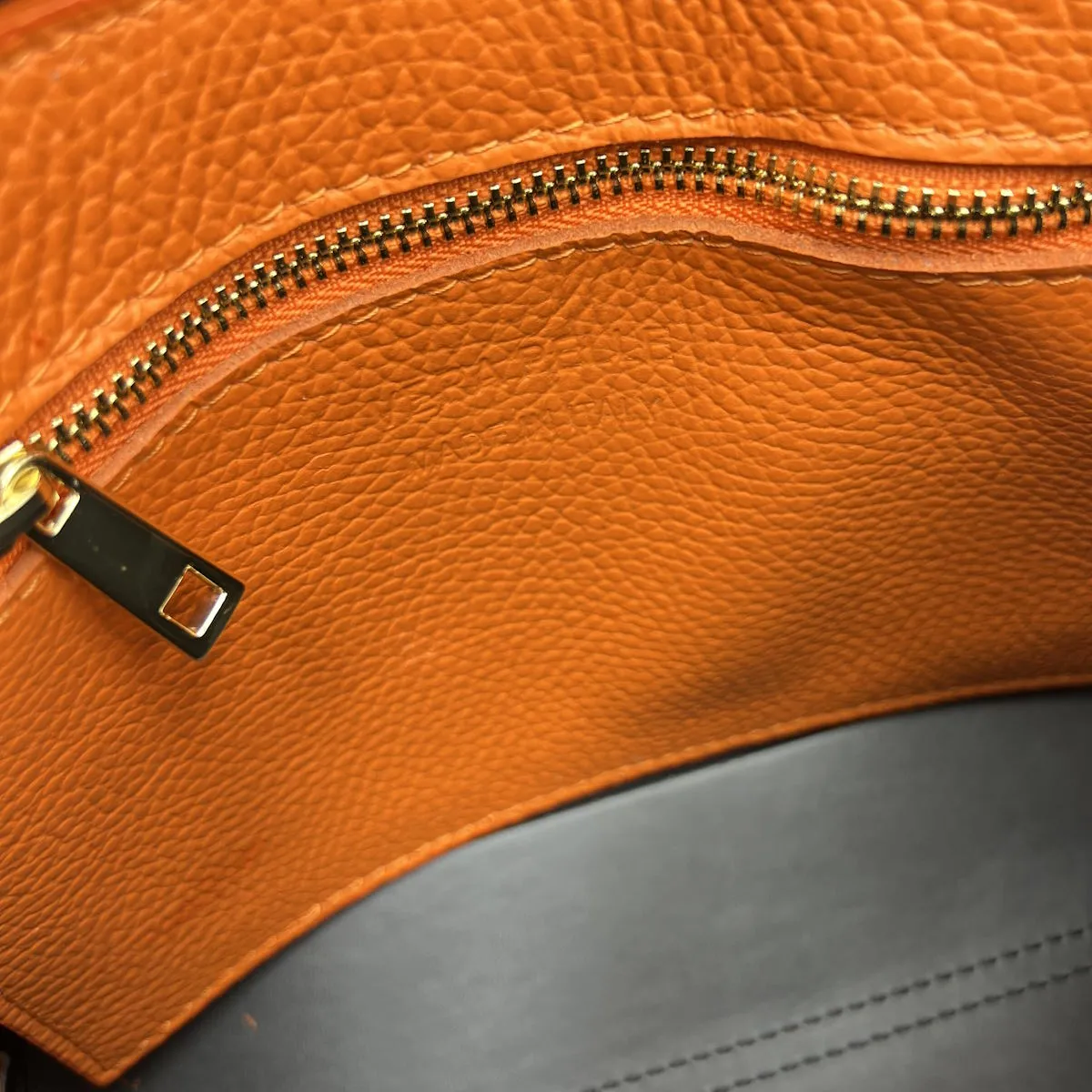Genuine leather shoulder bag, Made in Italy, art. 112576
