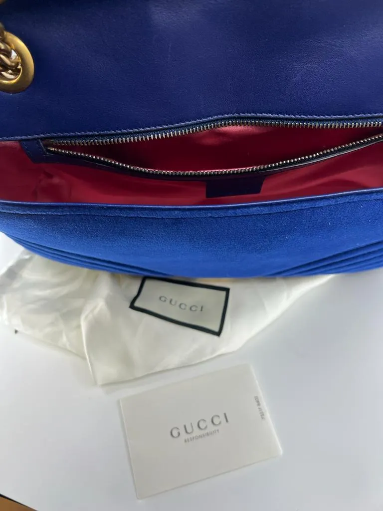 GUCCI GG MARMONT QUILTED VELVET SHOULDER BAG