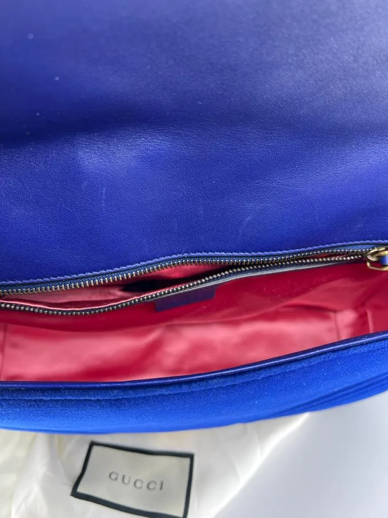 GUCCI GG MARMONT QUILTED VELVET SHOULDER BAG