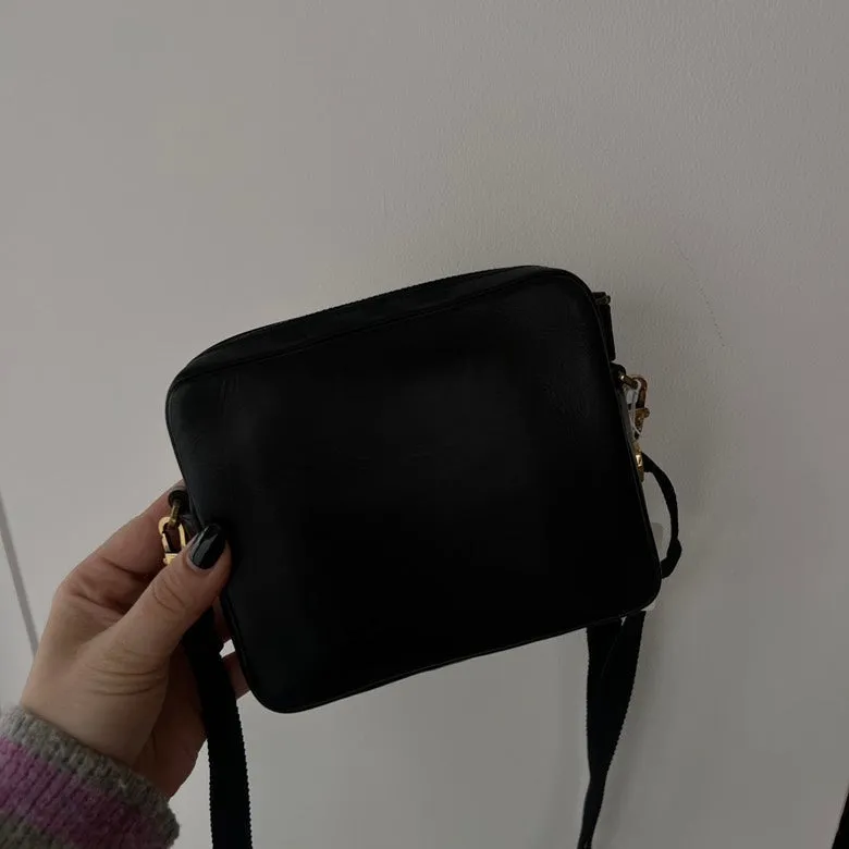 Gucci Leather Crossbody Bag AF742 in Black - Preloved Designer Handbag