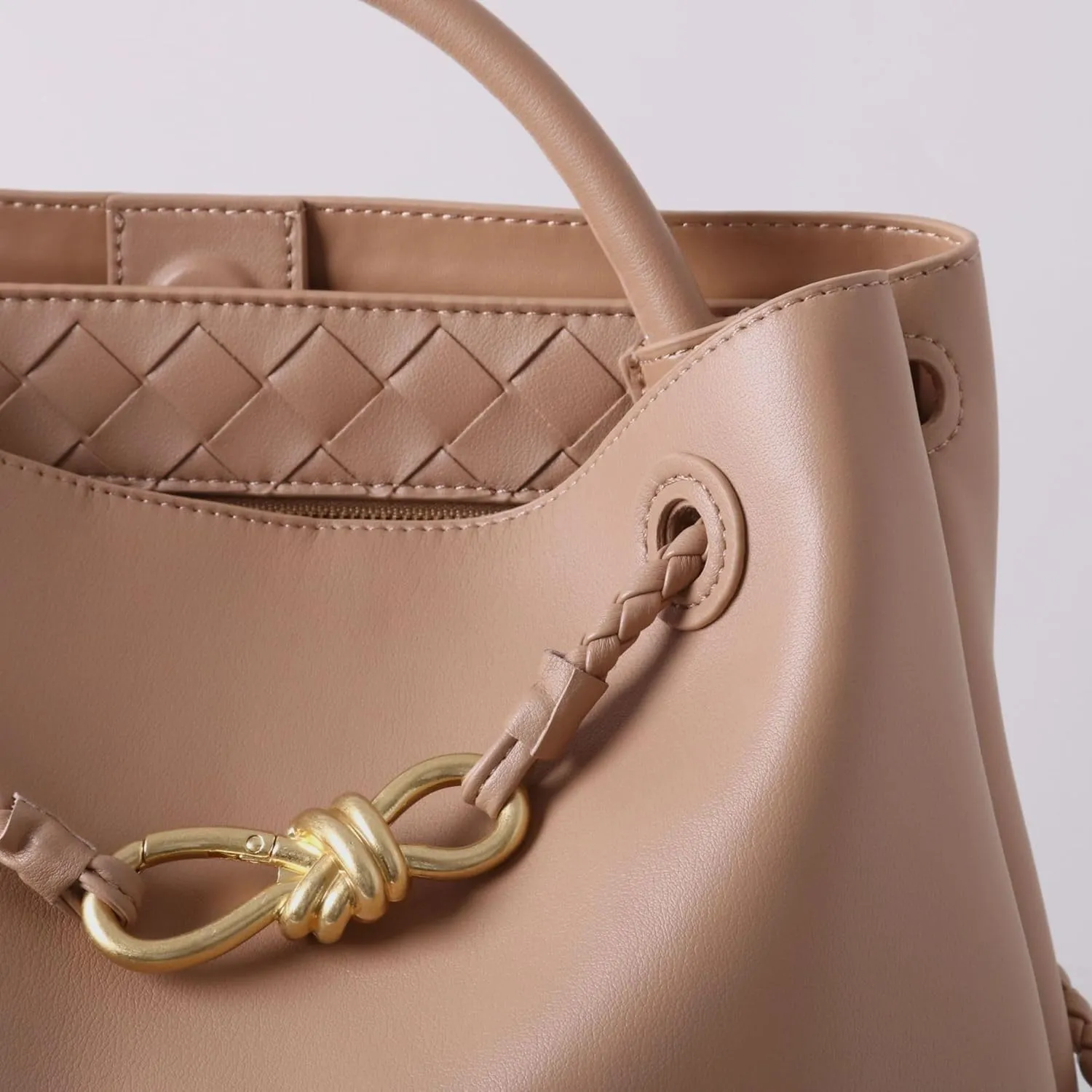 Handcrafted Leather Handbag For Women with Metal Bow Rope Buckle, Large Capacity Messenger Bag