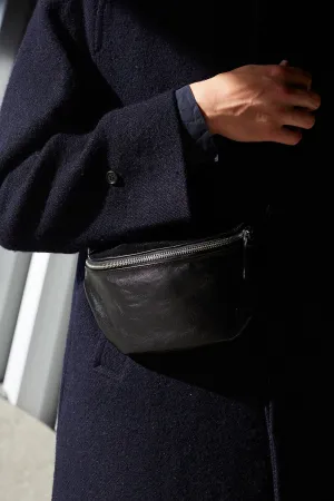 Hip bag in black