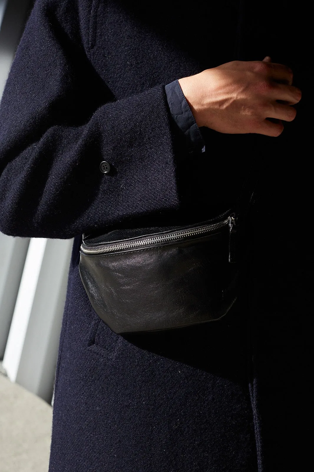 Hip bag in black