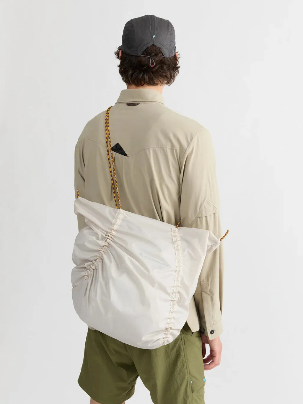 Klättermusen: Gebo Bag 23L -  Putty Grey