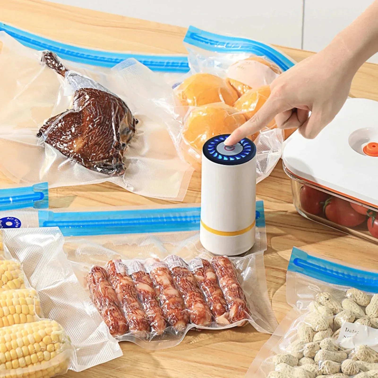 LEMEENQ USB Rechargeable Electric Air Pump for Vacuum Sealed Food Bag Household Food Vacuum Compression Bag Reusable Storage Bag
