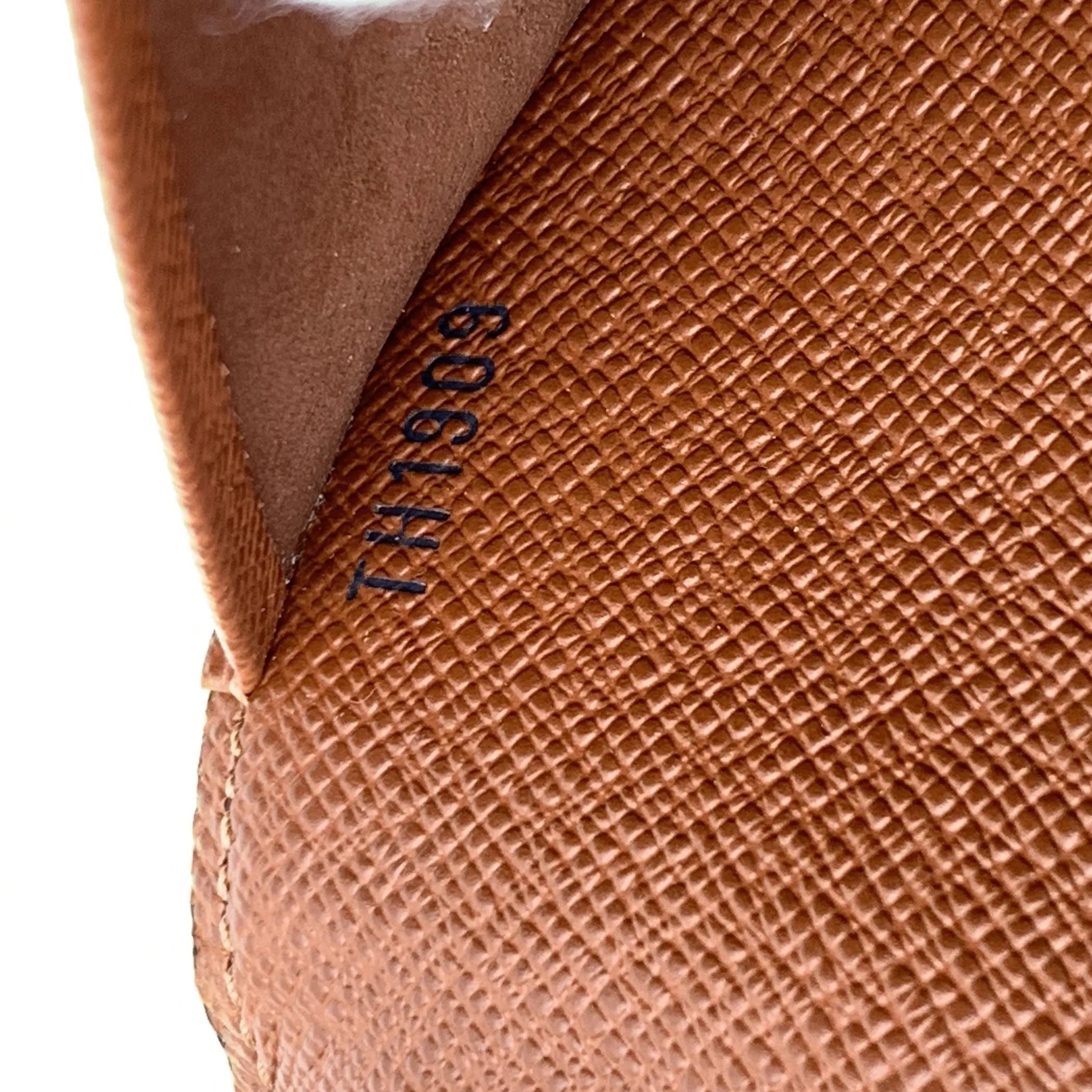 Louis Vuitton Accessory