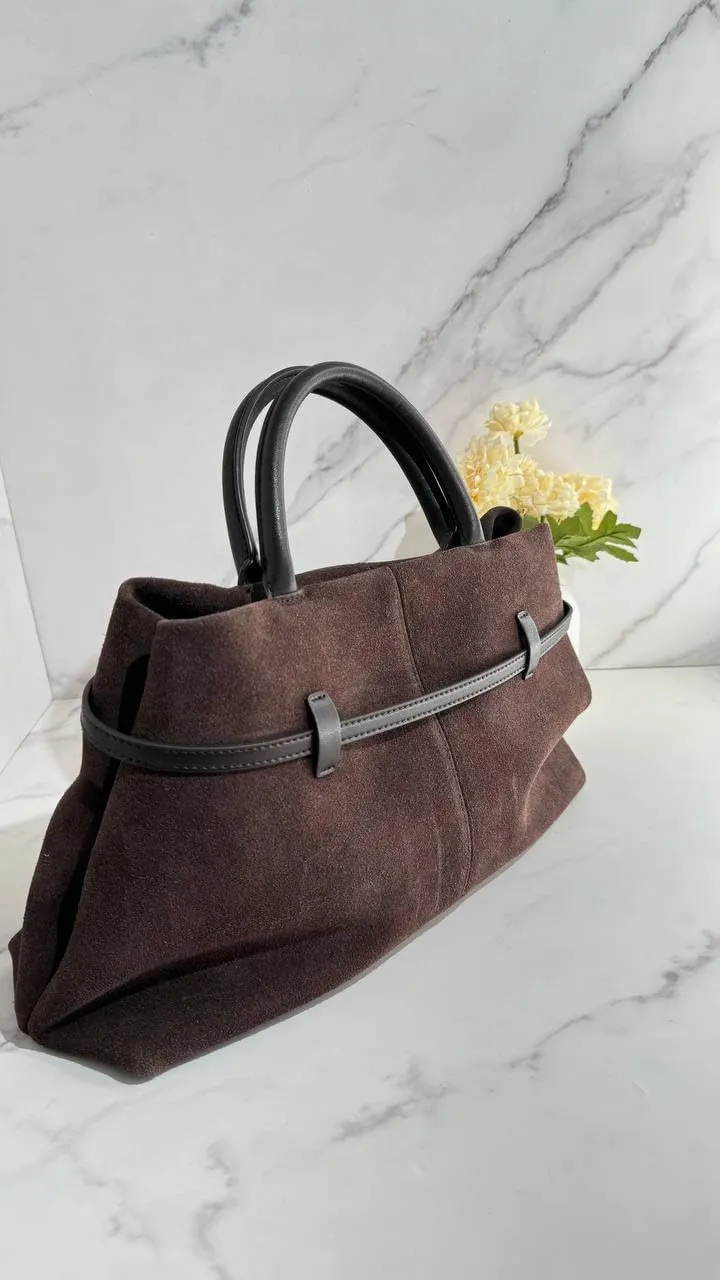 LuxeSuede – Premium Suede and Leather Handbag with Adjustable Strap