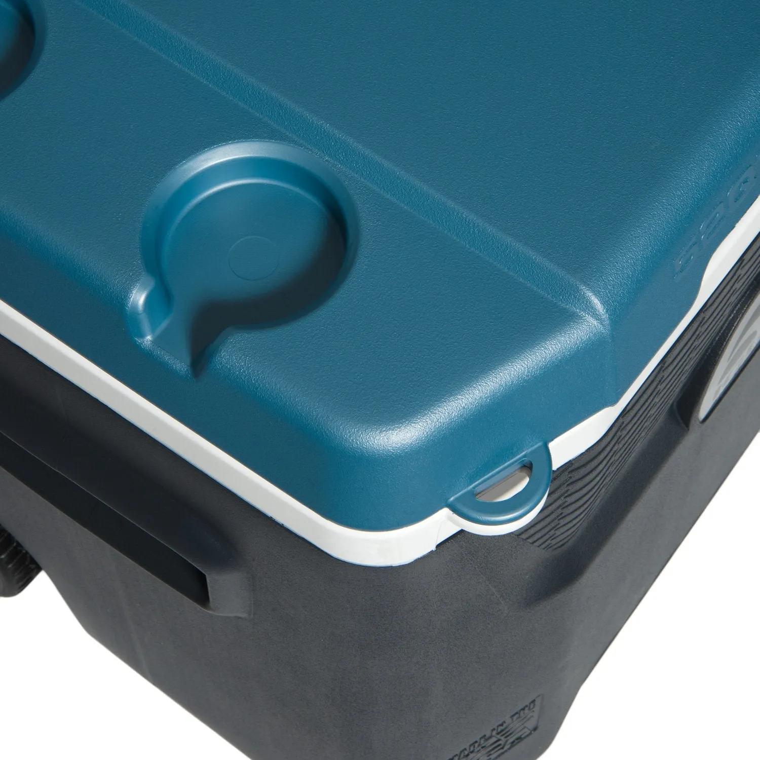 MaxCold Quantum 52 Qt Roller Cooler
