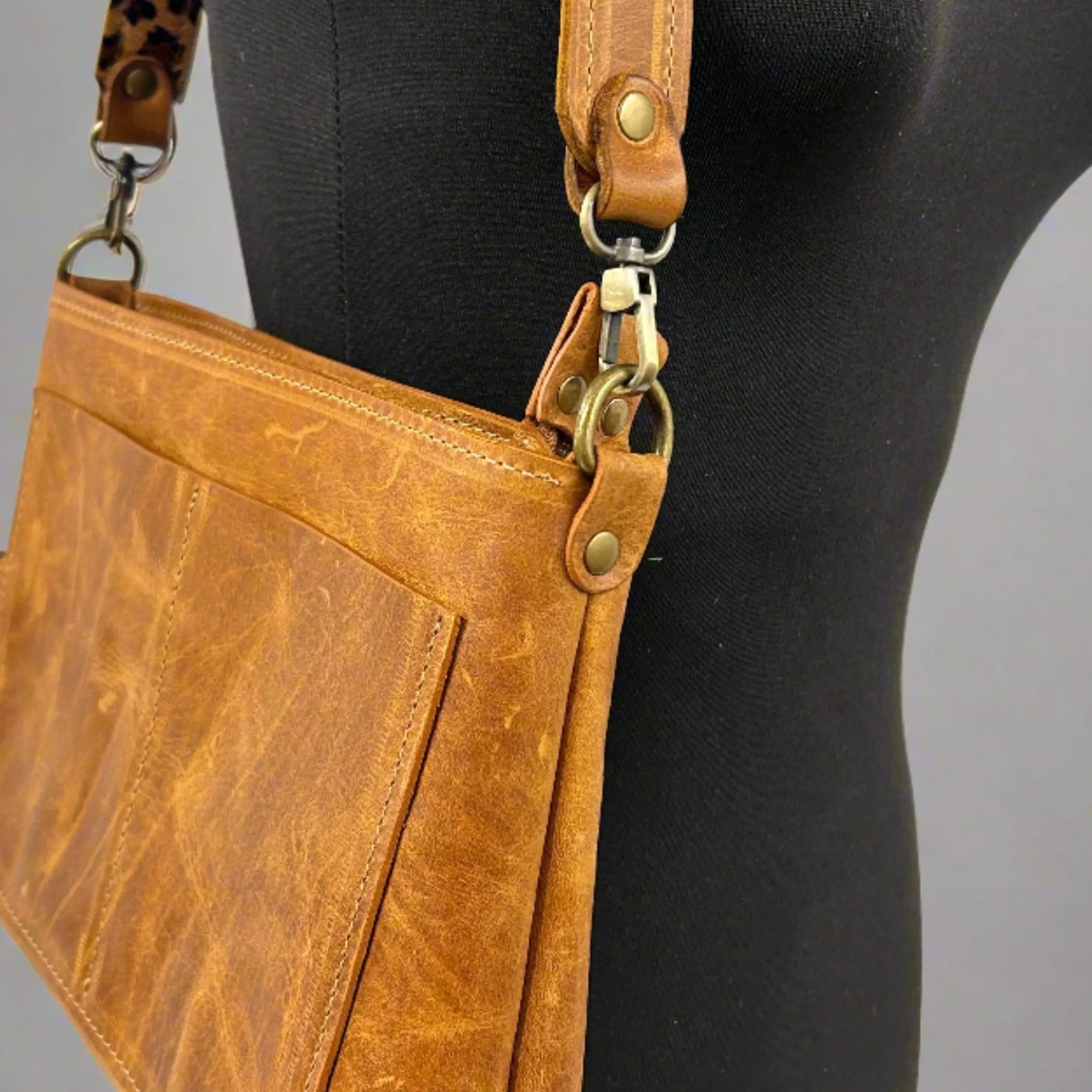 MINI ESSENCE  - Toffee - Olive - Dark Brown - Black