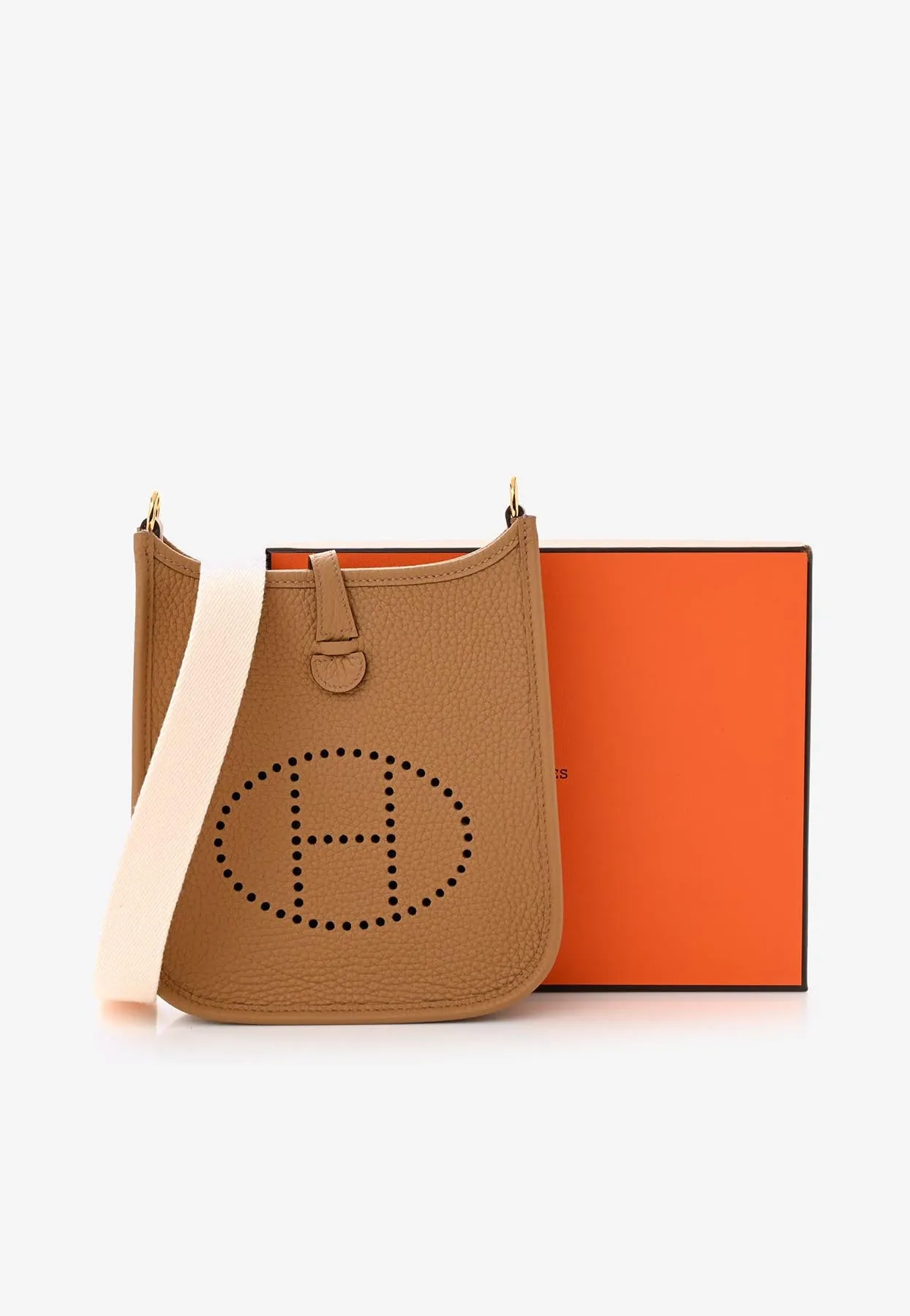 Mini Evelyne 16 Amazone in Biscuit Taurillon Clemence with Gold Hardware