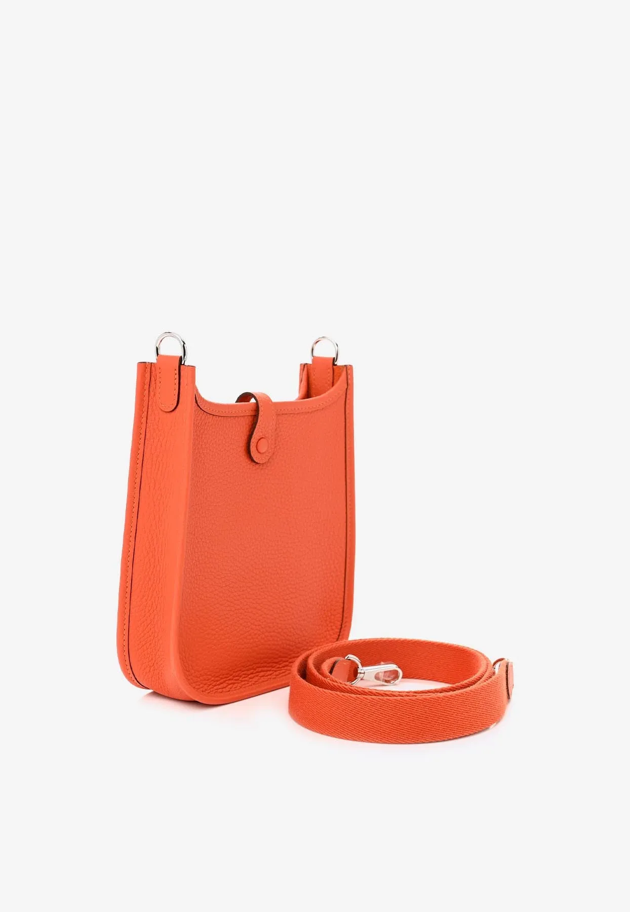 Mini Evelyne 16 in Feu Taurillon Clemence with Palladium Hardware