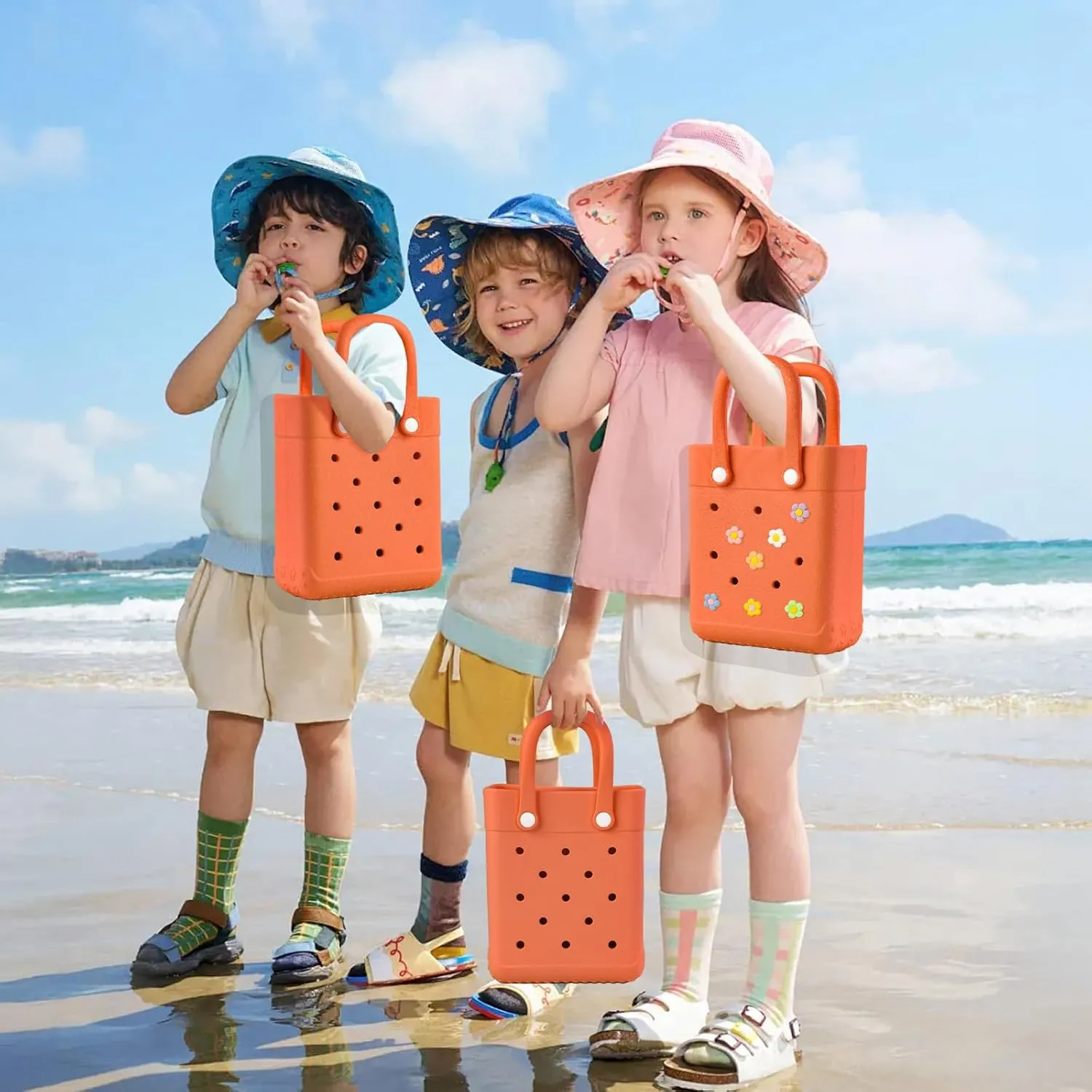 Mini Rubber Tote Bag With 7 Charms X-Small Rubber Beach Bag For Little Girls And Woman