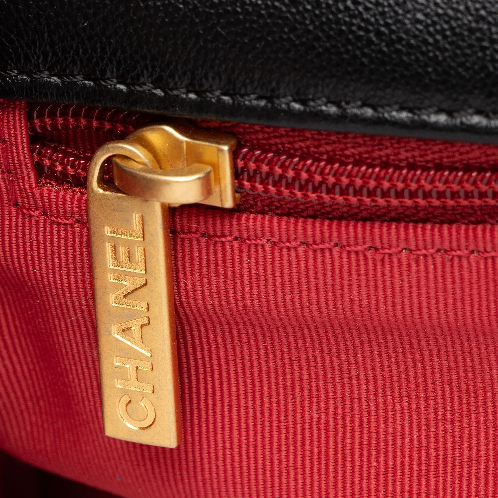 Private sale Flap Efficient customer service Medium Lambskin Shoulder 19 Chanel Bag (SHF-boGp4i)