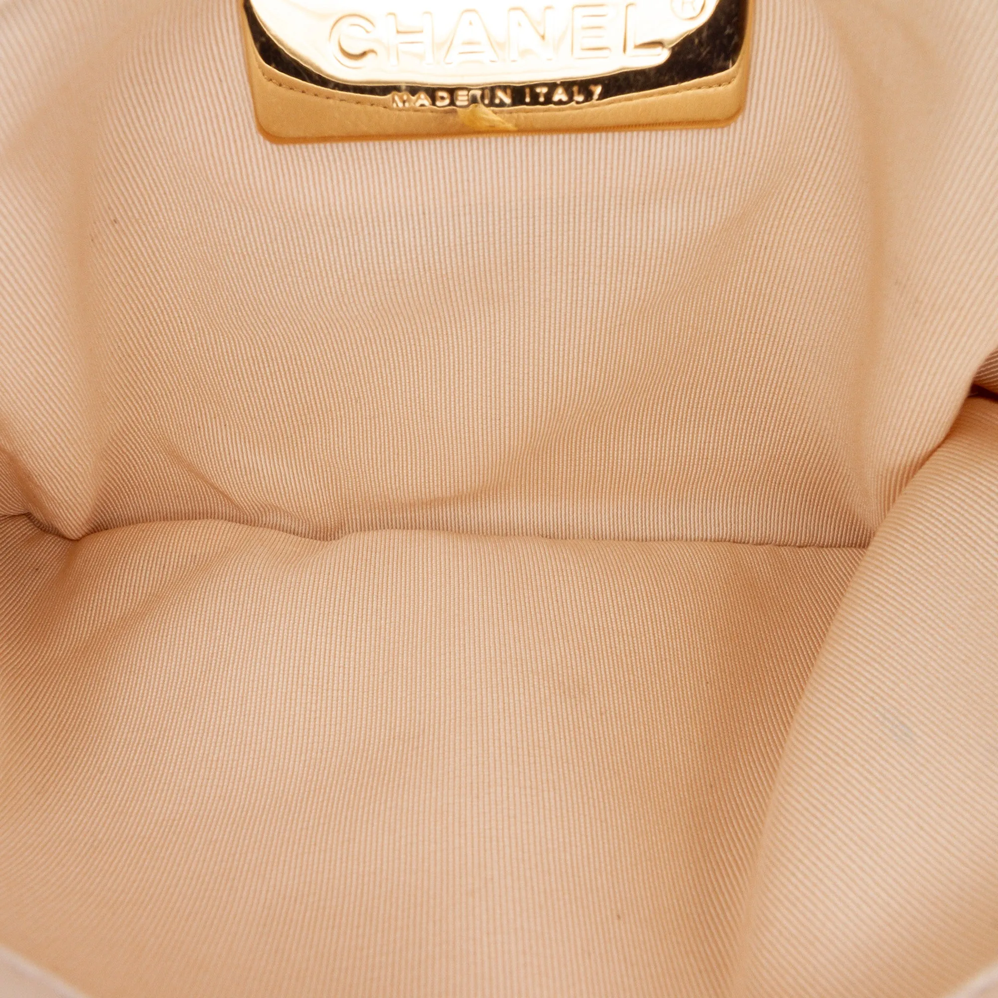 Quilted Calfskin Pearl CC Accordion Flap