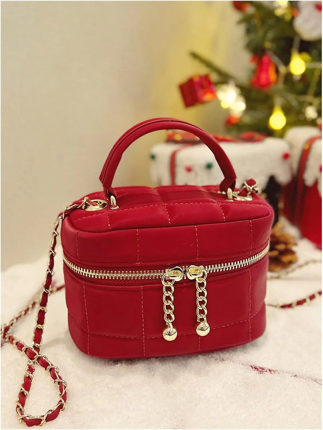 QWINEE Women's Silver Top Handle Crossbody Bag Small Crocodile Embossed Satchel Bag Mini Bucket Handbag