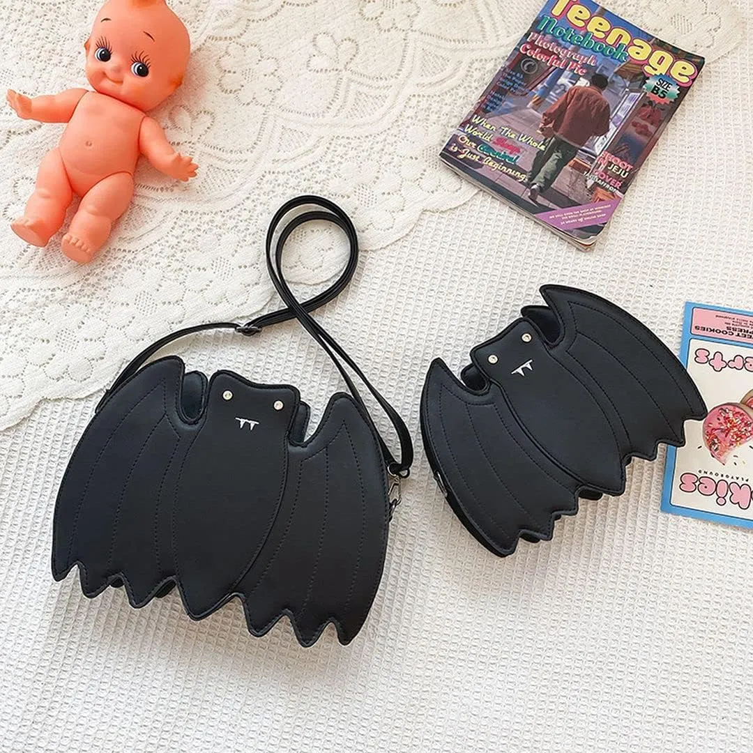 QZUnique Halloween Purses Gothic Novelty Shoulder Bag Pumpkin Coffin Skull Bat Crossbody Bag holiday Party Gift Candy Bag