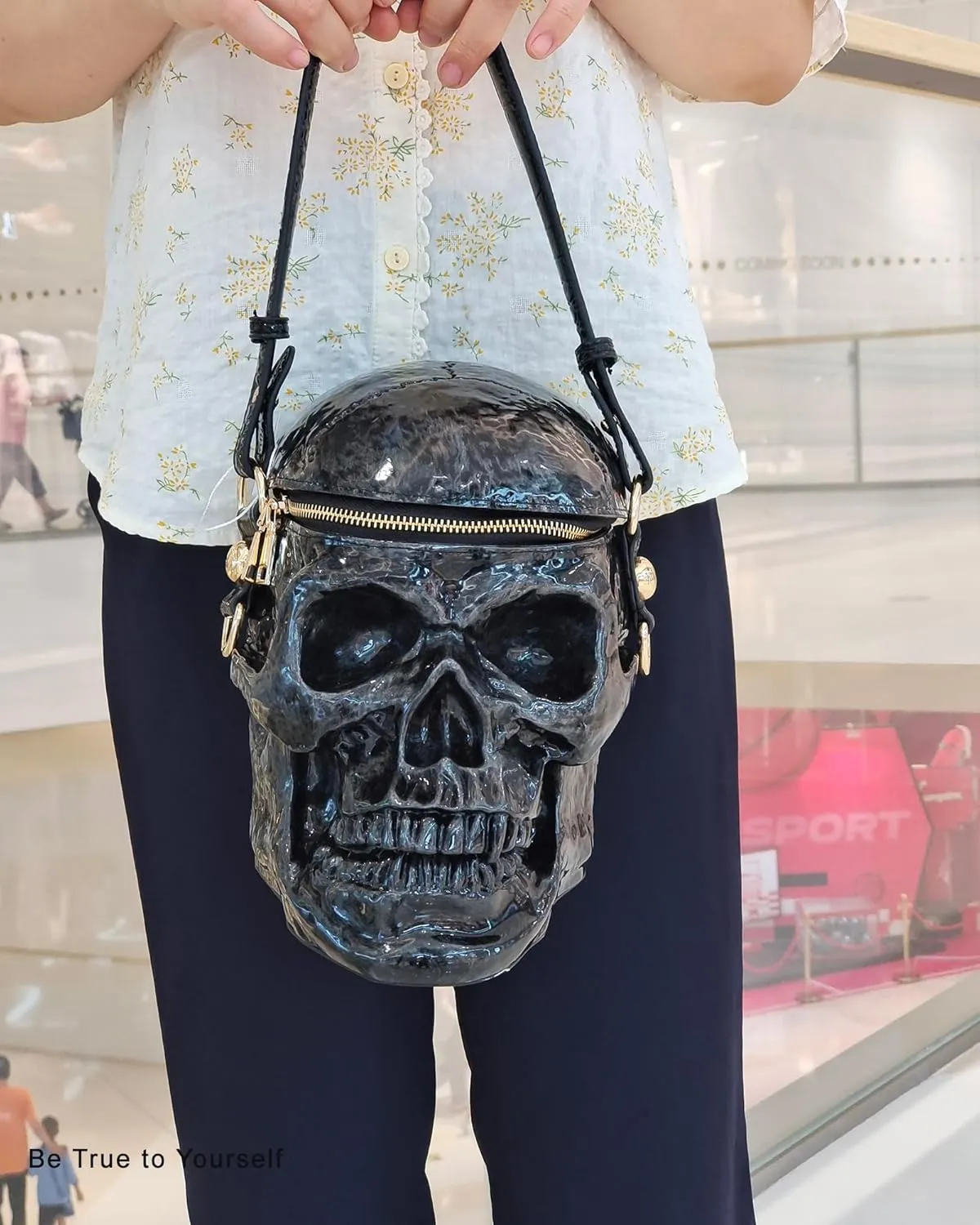 Skull Shaped Purse Crossbody Shoulder Bag Weird Horror Gothic PVC Handbag Halloween Top Handle Bag