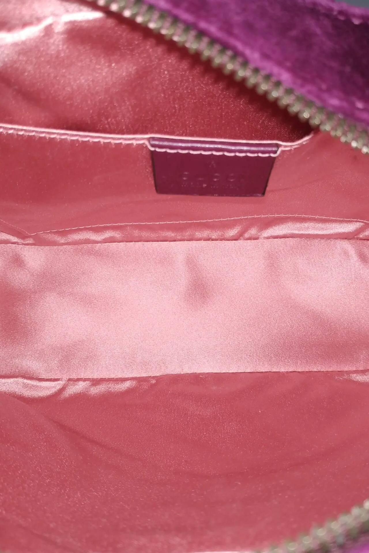 Small GG Marmont Matelasse Velvet Shoulder Bag  Violet