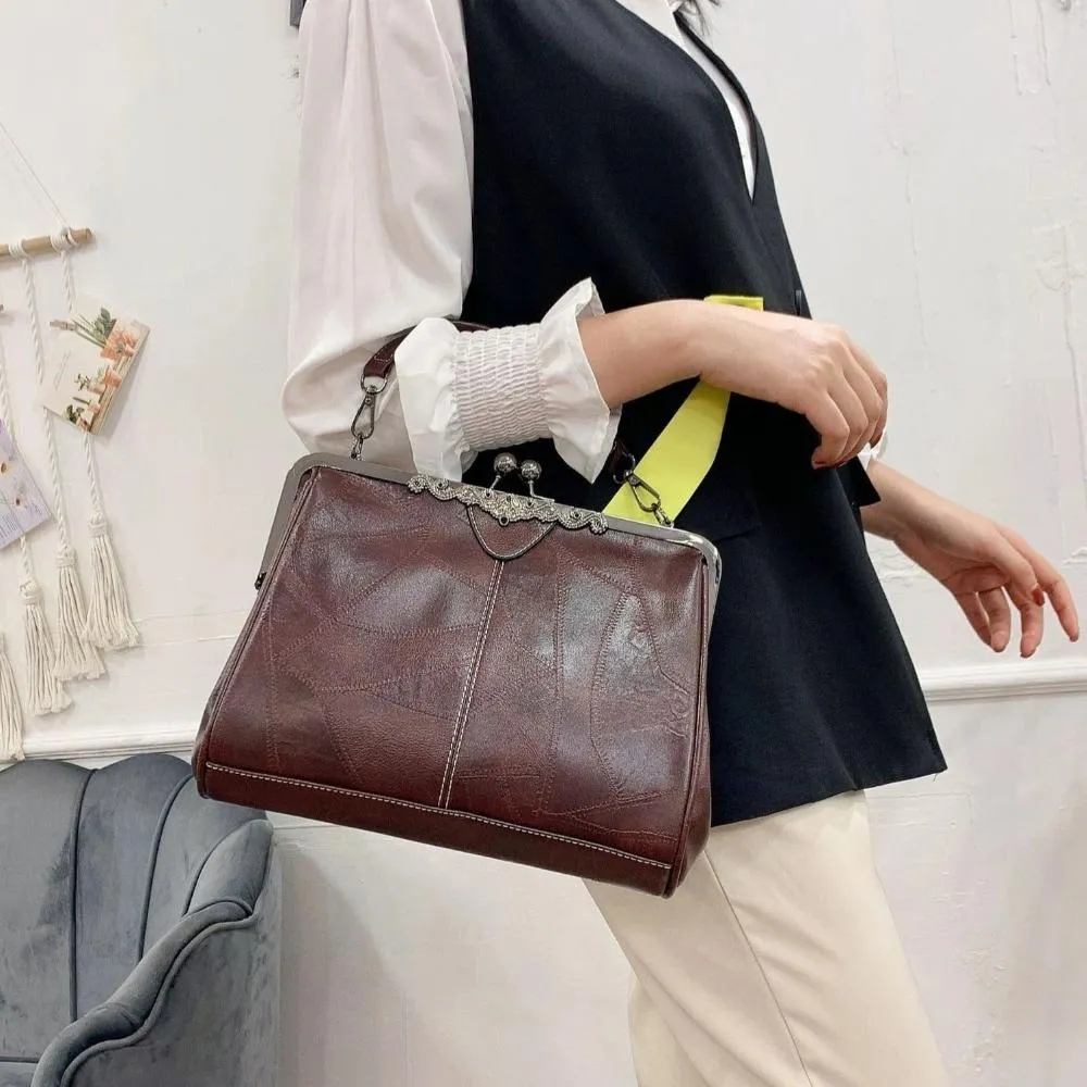 Solmira Celeste Kiss-Lock Bag – Vintage Elegance with a Cosmic Touch