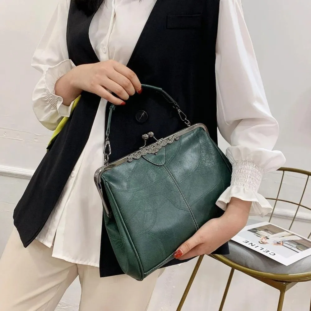 Solmira Celeste Kiss-Lock Bag – Vintage Elegance with a Cosmic Touch