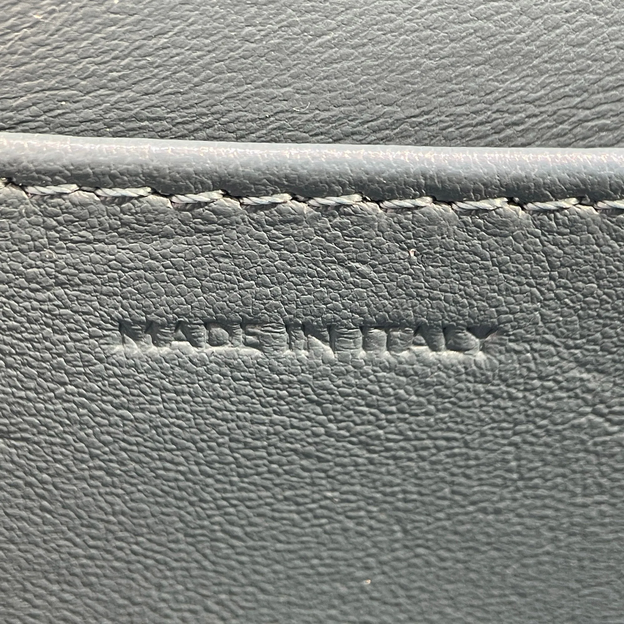 Teen Calfskin Classic Box