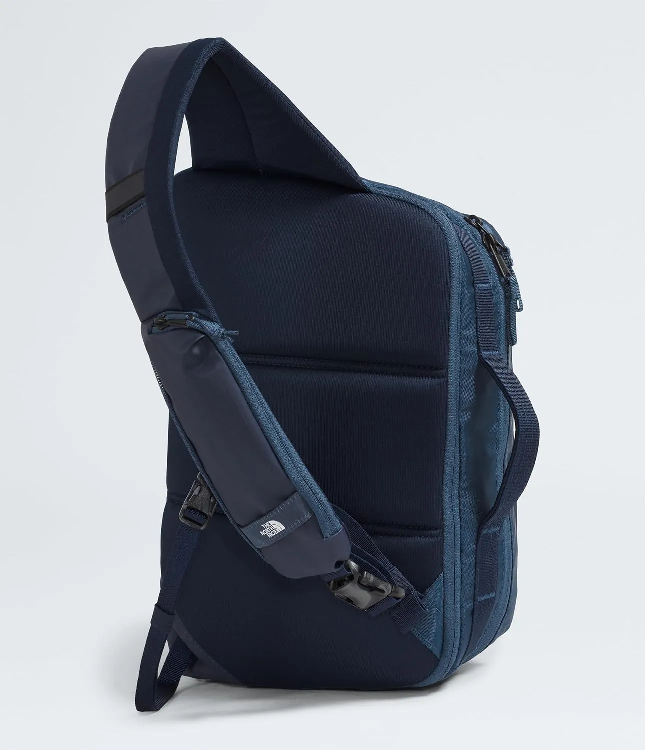 THE NORTH FACE Base Camp Voyager Sling - PFAS Free, Shady Blue/Summit Navy, One Size