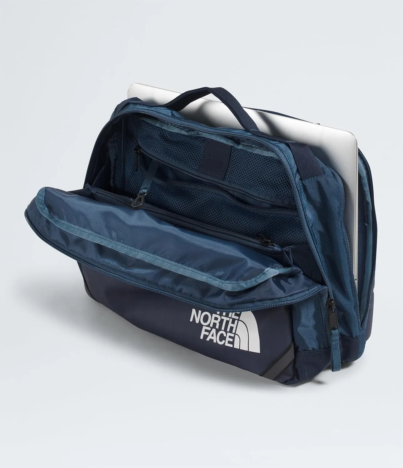 THE NORTH FACE Base Camp Voyager Sling - PFAS Free, Shady Blue/Summit Navy, One Size