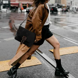 Vintage Style Vegan Leather Crossbody Bag, Brown Shoulder Purse with Built-in Wallet