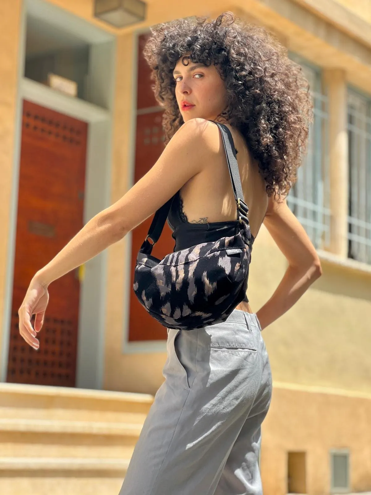 Vital Side Bag with Velvet Accents