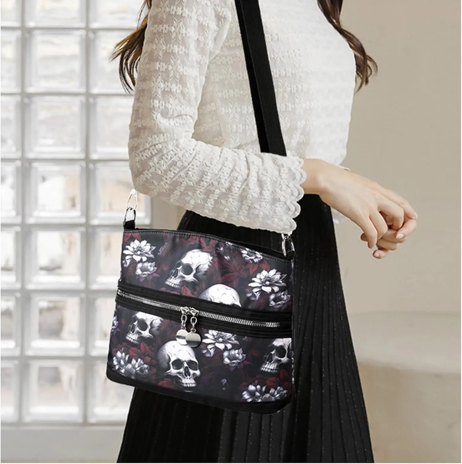 Women's Skull Shoulder Bag, Gothic Skull Wallet Y2k Backpack Street Hippie Backpack (red,One Size)