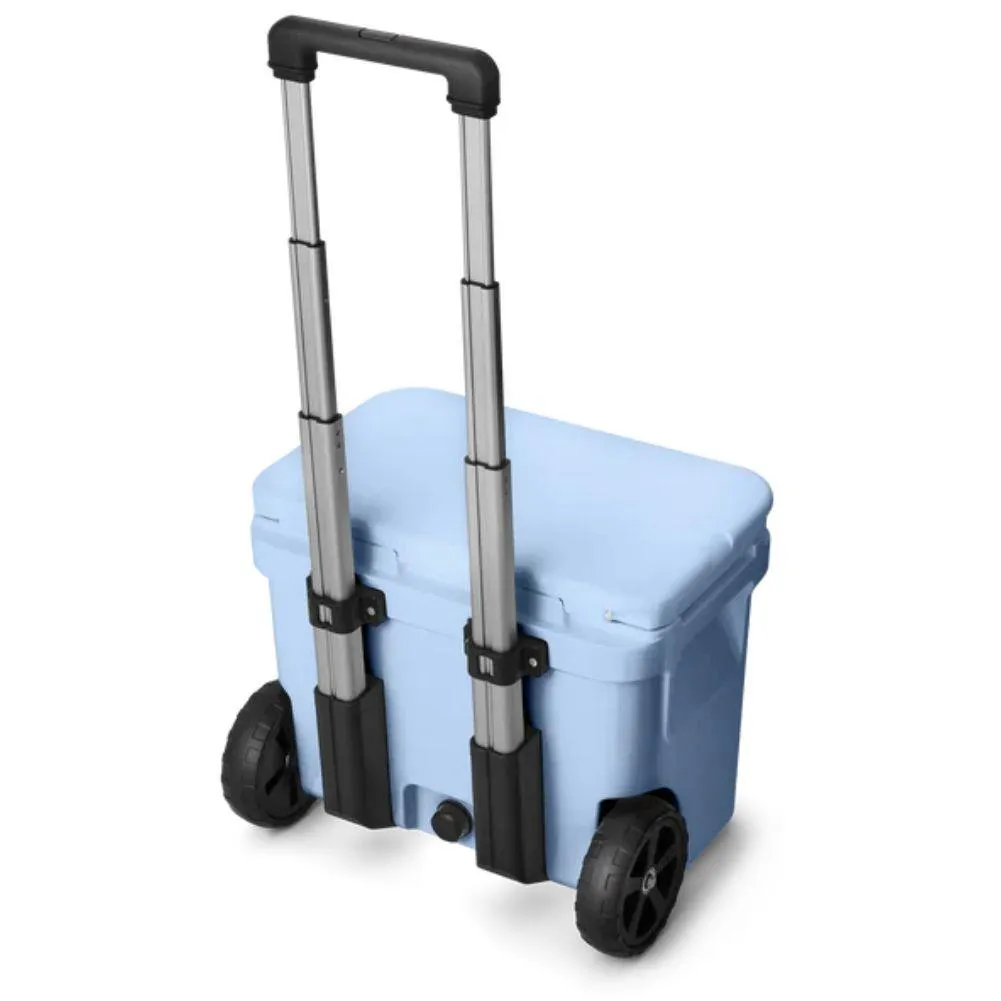 Yeti Roadie 32 Wheeled Cool Box (Big Sky Blue)