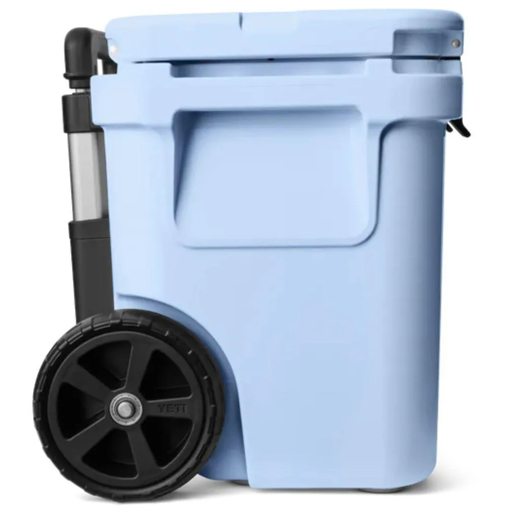 Yeti Roadie 32 Wheeled Cool Box (Big Sky Blue)